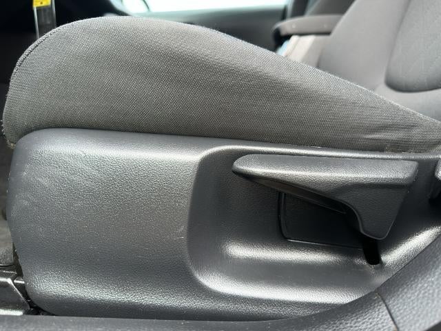 2022 Toyota Corolla LE CVT (SE)