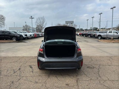 2022 Toyota Corolla LE CVT (SE)