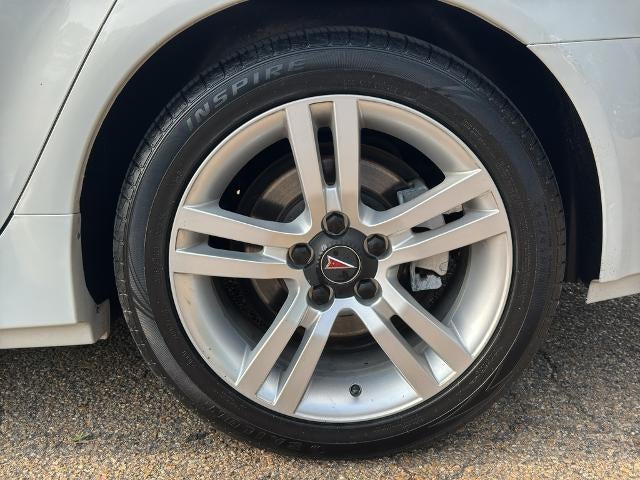 2009 Pontiac G8 G8 Sedan