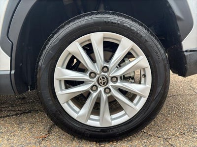 2023 Toyota Corolla Cross LE 2WD (Natl)