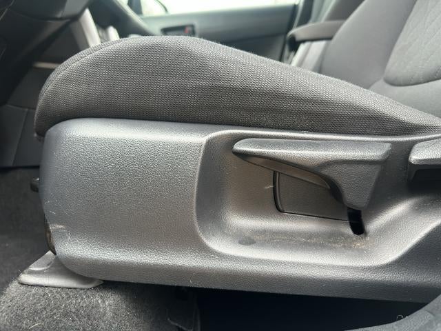 2023 Toyota Corolla Cross LE 2WD (Natl)