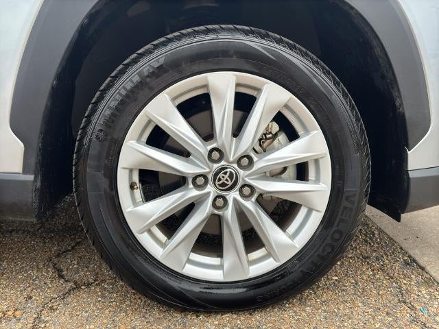 2023 Toyota Corolla Cross LE 2WD (Natl)