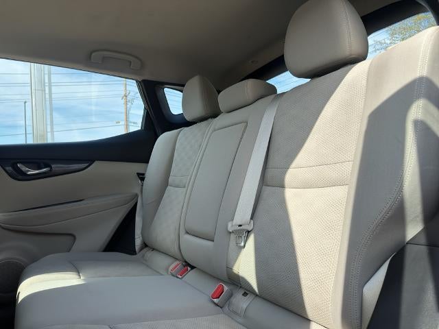 2017 Nissan Rogue Sport FWD SV