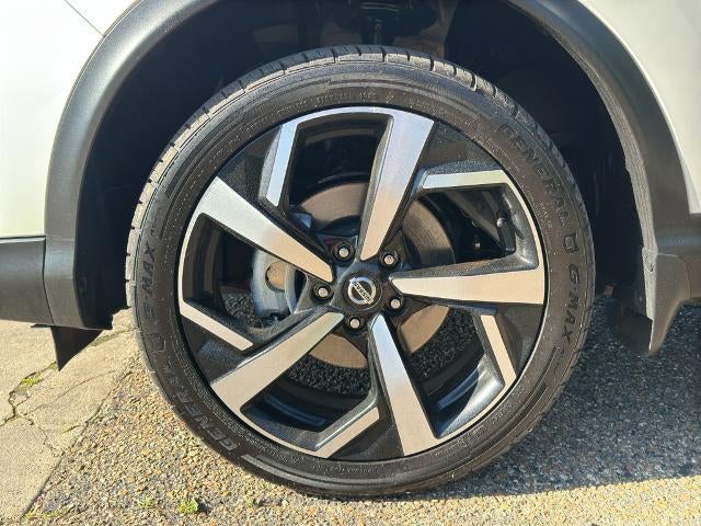 2022 Nissan Rogue Sport FWD SL