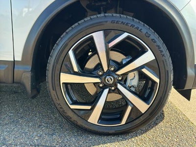 2022 Nissan Rogue Sport FWD SL