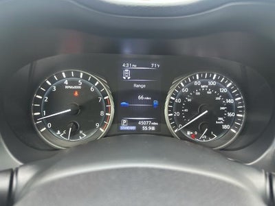 2022 INFINITI Q50 LUXE AWD