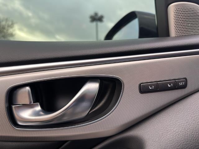 2022 INFINITI Q50 LUXE AWD