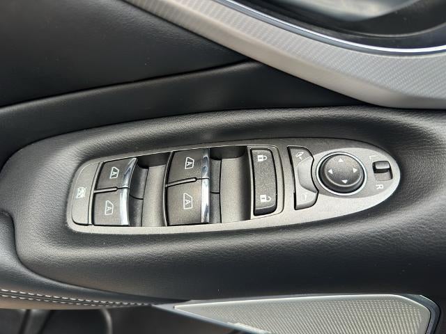 2022 INFINITI Q50 LUXE AWD