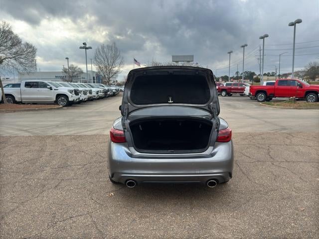 2022 INFINITI Q50 LUXE AWD