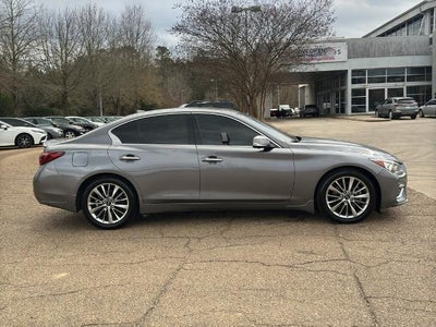 2022 INFINITI Q50 LUXE AWD