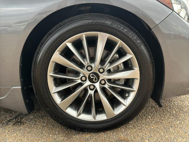 2022 INFINITI Q50 LUXE AWD