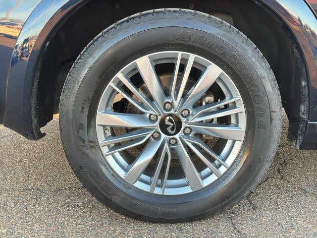 2024 INFINITI QX80 LUXE AWD