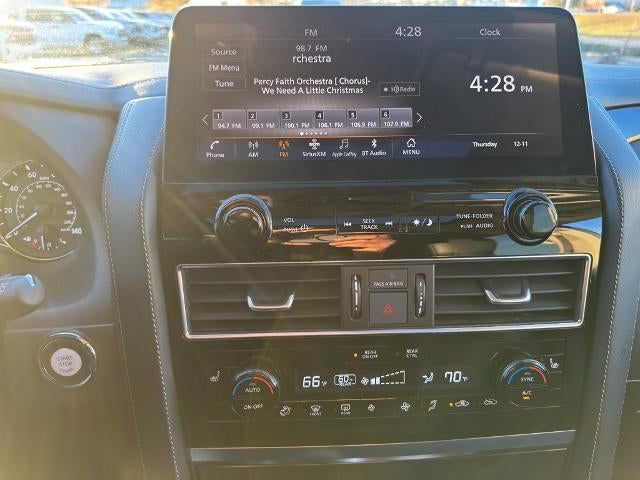 2024 INFINITI QX80 LUXE AWD