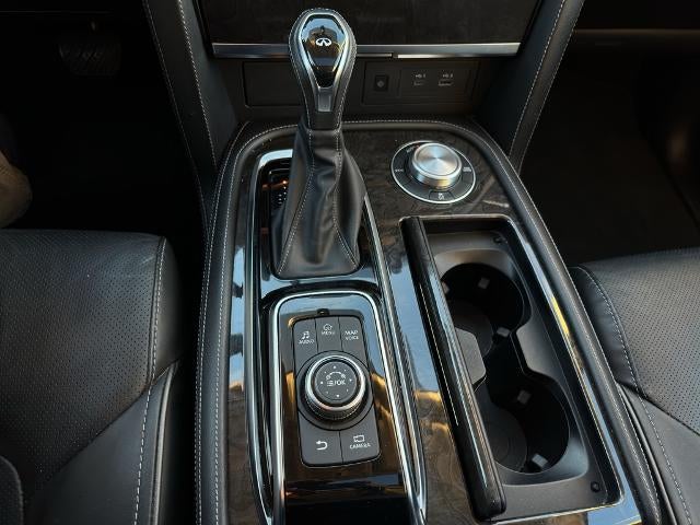 2024 INFINITI QX80 LUXE AWD
