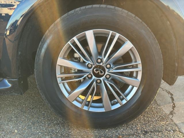 2024 INFINITI QX80 LUXE AWD