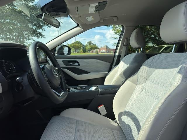 2023 Nissan Rogue FWD SV