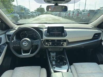 2023 Nissan Rogue FWD SV