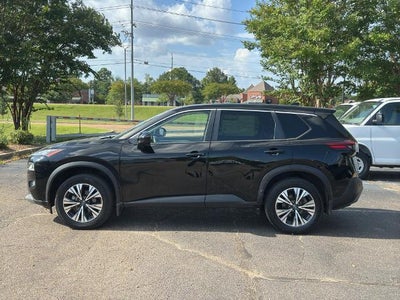 2023 Nissan Rogue FWD SV