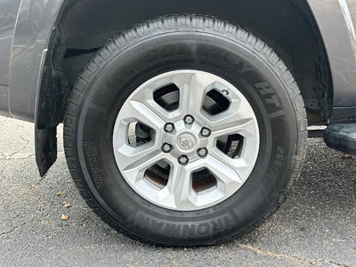 2021 Toyota 4Runner SR5 2WD (SE)