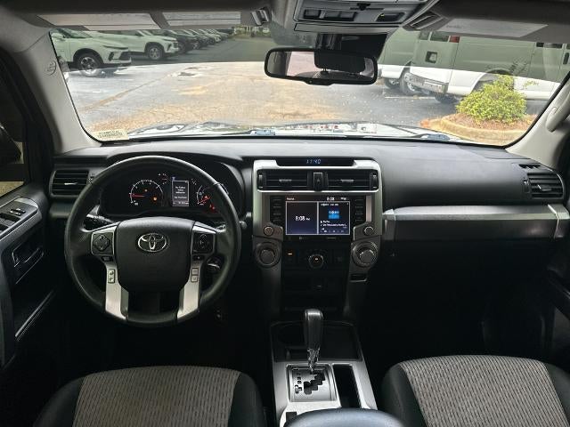2021 Toyota 4Runner SR5 2WD (SE)
