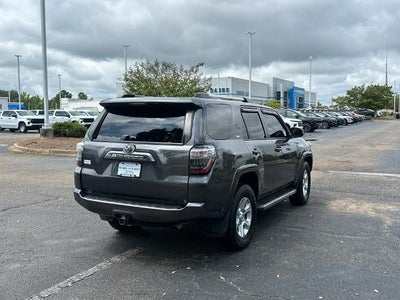 2021 Toyota 4Runner SR5 2WD (SE)
