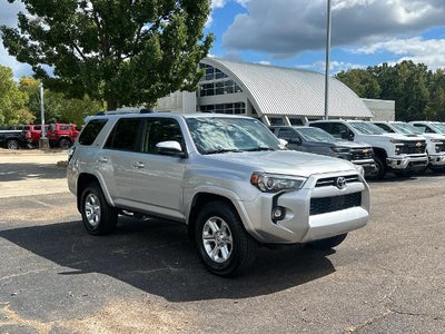 2022 Toyota 4Runner SR5 2WD (Natl)