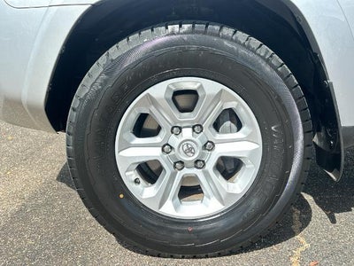 2022 Toyota 4Runner SR5 2WD (Natl)