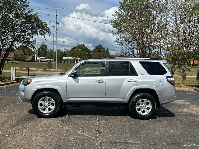 2022 Toyota 4Runner SR5 2WD (Natl)