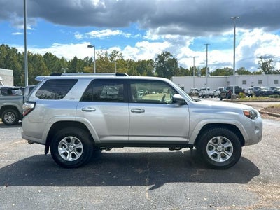 2022 Toyota 4Runner SR5 2WD (Natl)