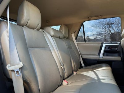 2013 Toyota 4Runner RWD 4dr V6 SR5 (Natl)