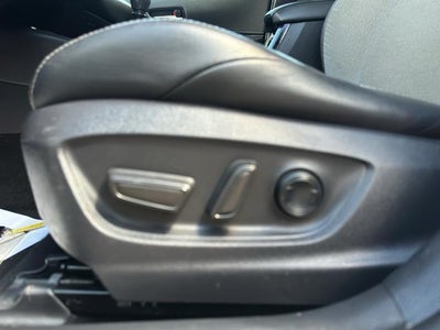 2019 Toyota Corolla Hatchback XSE Manual (SE)