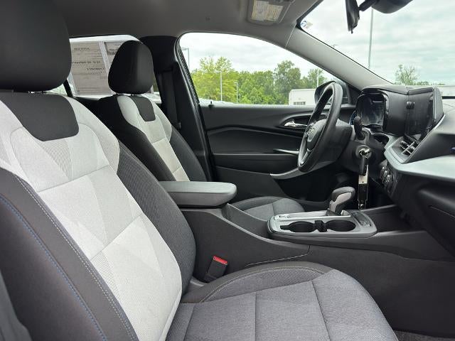 2024 Chevrolet Trax FWD 4dr LS