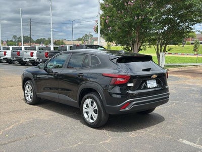 2024 Chevrolet Trax FWD 4dr LS