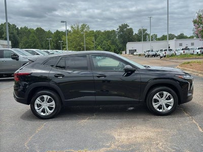 2024 Chevrolet Trax FWD 4dr LS