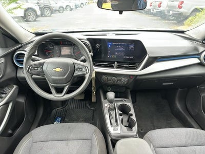 2024 Chevrolet Trax FWD 4dr LS
