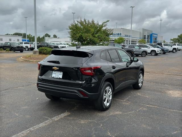 2024 Chevrolet Trax FWD 4dr LS