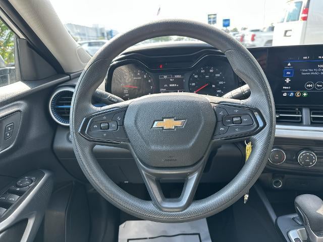 2026 Chevrolet Trax FWD 4dr LS