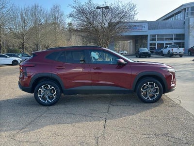 2025 Chevrolet Trax FWD 4dr LT