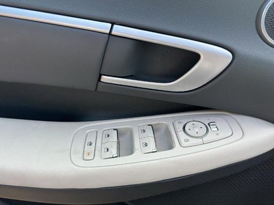 2025 Hyundai SONATA SEL FWD