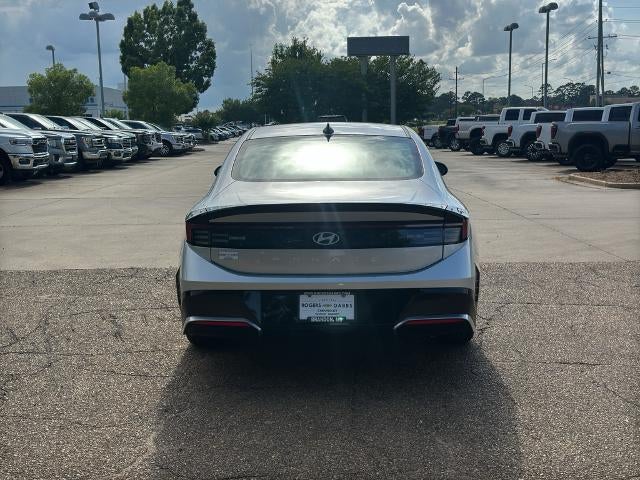2025 Hyundai SONATA SEL FWD
