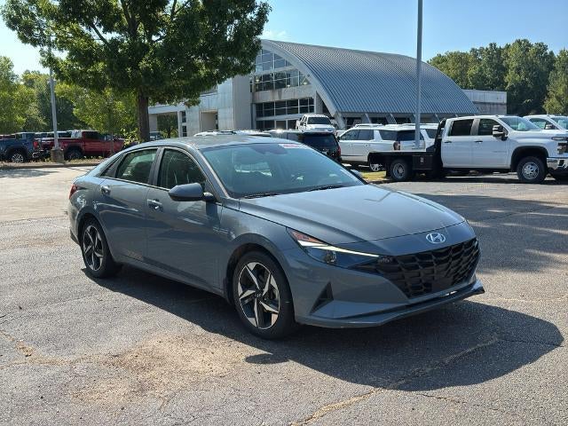 2023 Hyundai ELANTRA SEL IVT