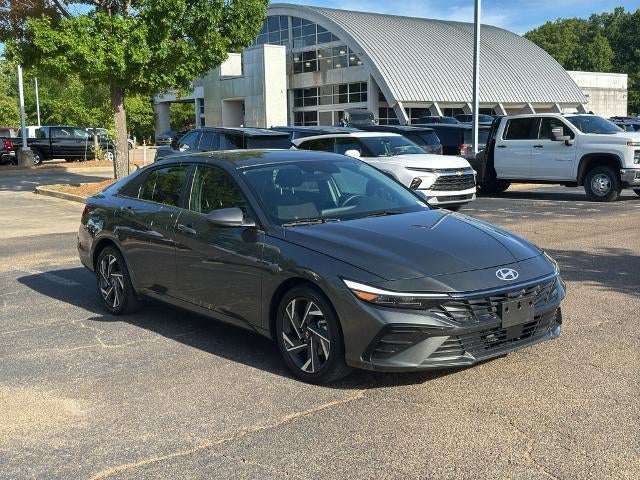 2025 Hyundai Elantra SEL