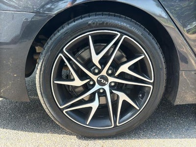 2023 Kia Stinger GT-Line RWD