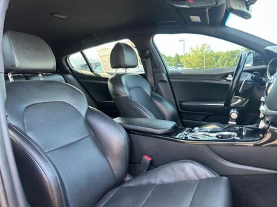 2023 Kia Stinger GT-Line RWD