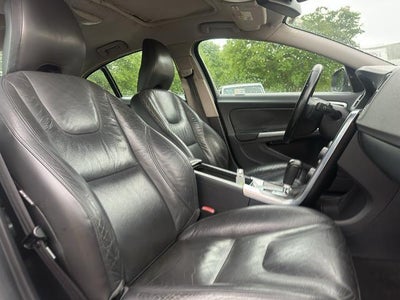 2012 Volvo S60 FWD 4dr Sdn T5